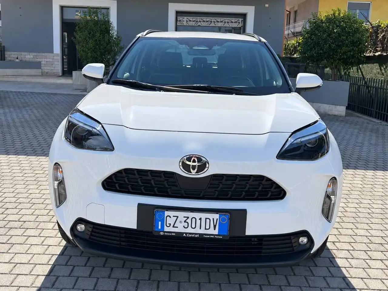 Toyota Yaris Cross Yaris Cross 2021 1.5h Active fwd 115cv e-cvt — photo 1 of 12