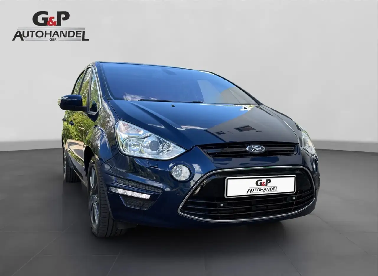 Ford S-Max Titanium 2.0 TDCI STANDHEIZUNG abn. AHK 7-Sitzer TÜV08/28 — photo 1 of 18