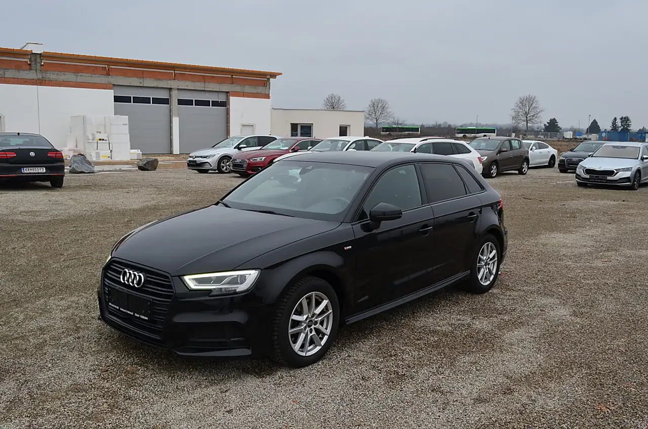 Audi A3 2.0 TDI SB 35 TDI design *S-LINE* — photo 1 of 28