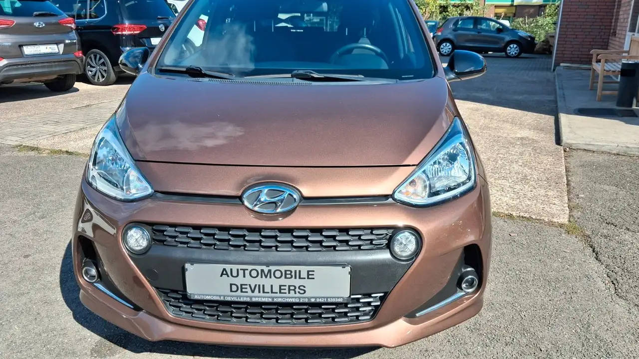 Hyundai i10 Passion 1.2 Klima, Erste Hand — photo 1 of 12
