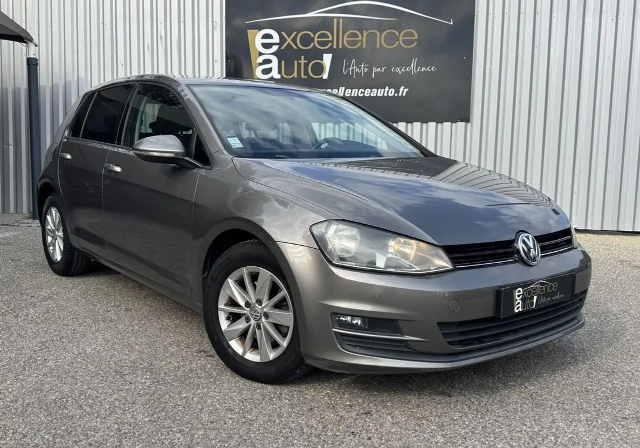 Volkswagen Golf VII 1.2 TSI 110CH BLUEMOTION TECHNOLOGY EDITION 5P — photo 1 of 15