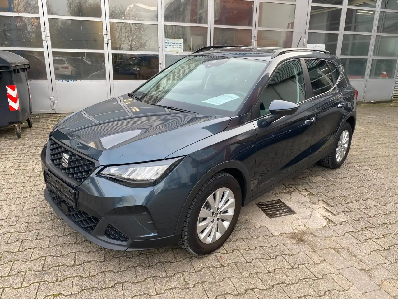 SEAT Arona Style digt. Tacho LED PDC Automatik — photo 1 of 22