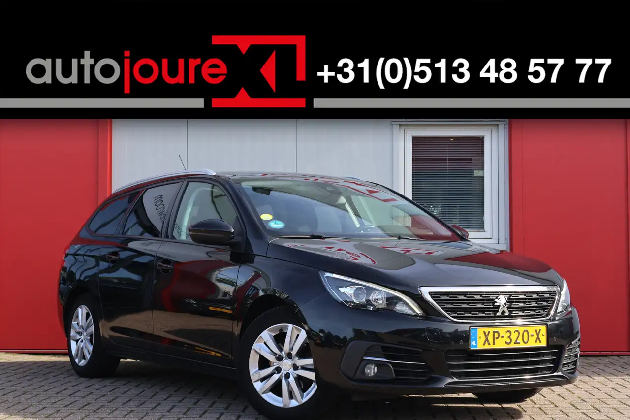 Peugeot 308 SW 1.5 BlueHDi Blue Lease Executive — photo 1 of 21