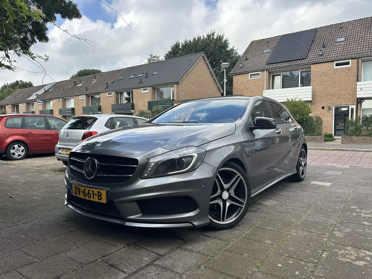 Mercedes-Benz A 200 Ambition — photo 1 of 18
