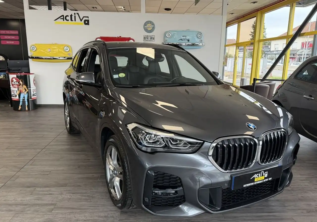 BMW X1 xDrive18dA 150ch M Sport — photo 1 of 10