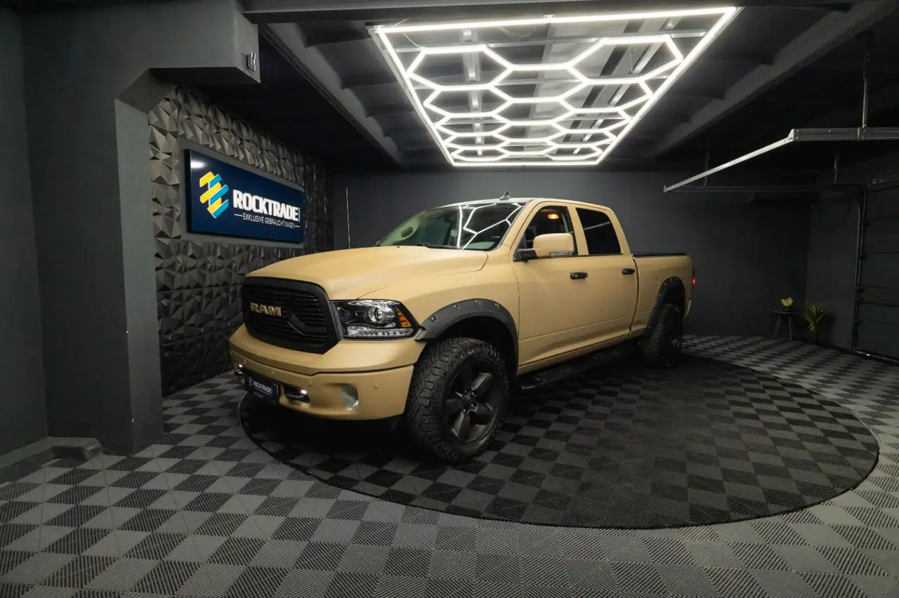 Dodge RAM 5.7 V8 HEMI 4x4 OFFROAD RAPTOR LONGBED 19% — photo 1 of 40