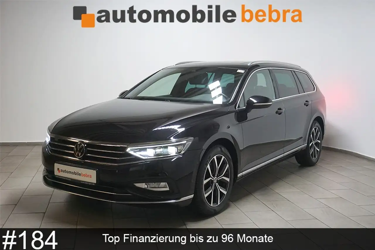 Volkswagen Passat 2.0TDI DSG Elegance Virtual Matrix VOLL — photo 1 of 15