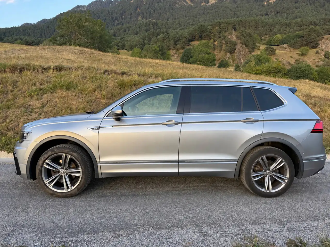 Volkswagen Tiguan Allspace Tiguan Allspace 2.0TDI Sport 4M DSG 110kW Sport — photo 1 of 26