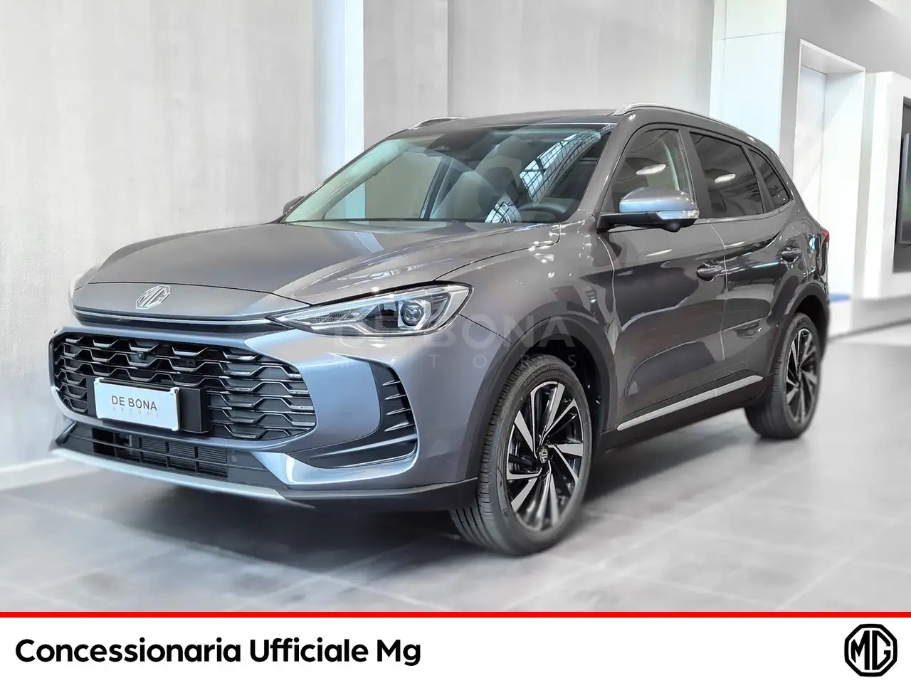 MG ZS 1.5 hybrid+ luxury auto — photo 1 of 19