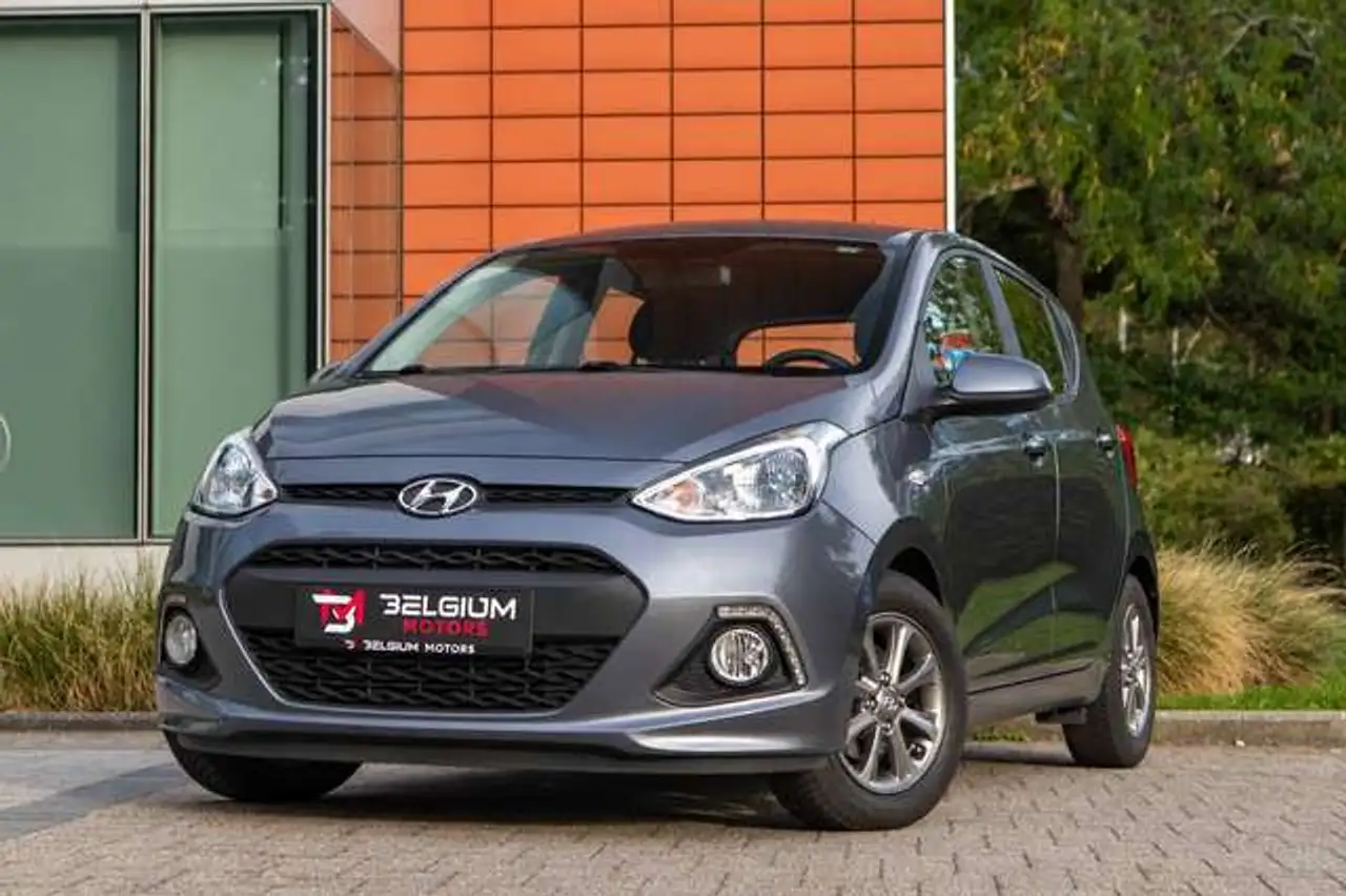 Hyundai i10 - 1.2i Joy - Heated Seats - Clim - Cruise Control — photo 1 of 23