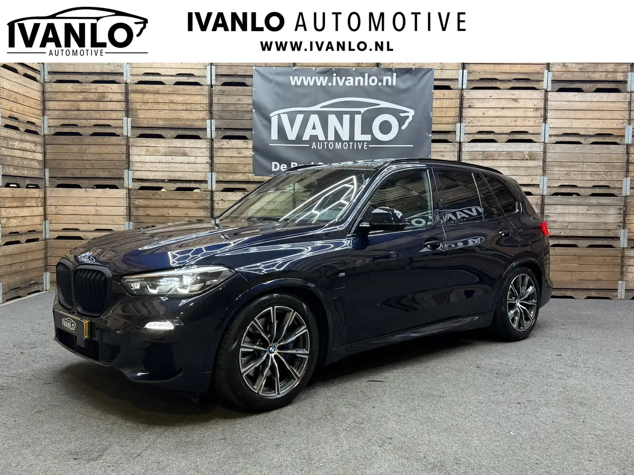 BMW X5 XDrive45e High Executive, Pano, 20"LM, Adptieve Cr — photo 1 of 25