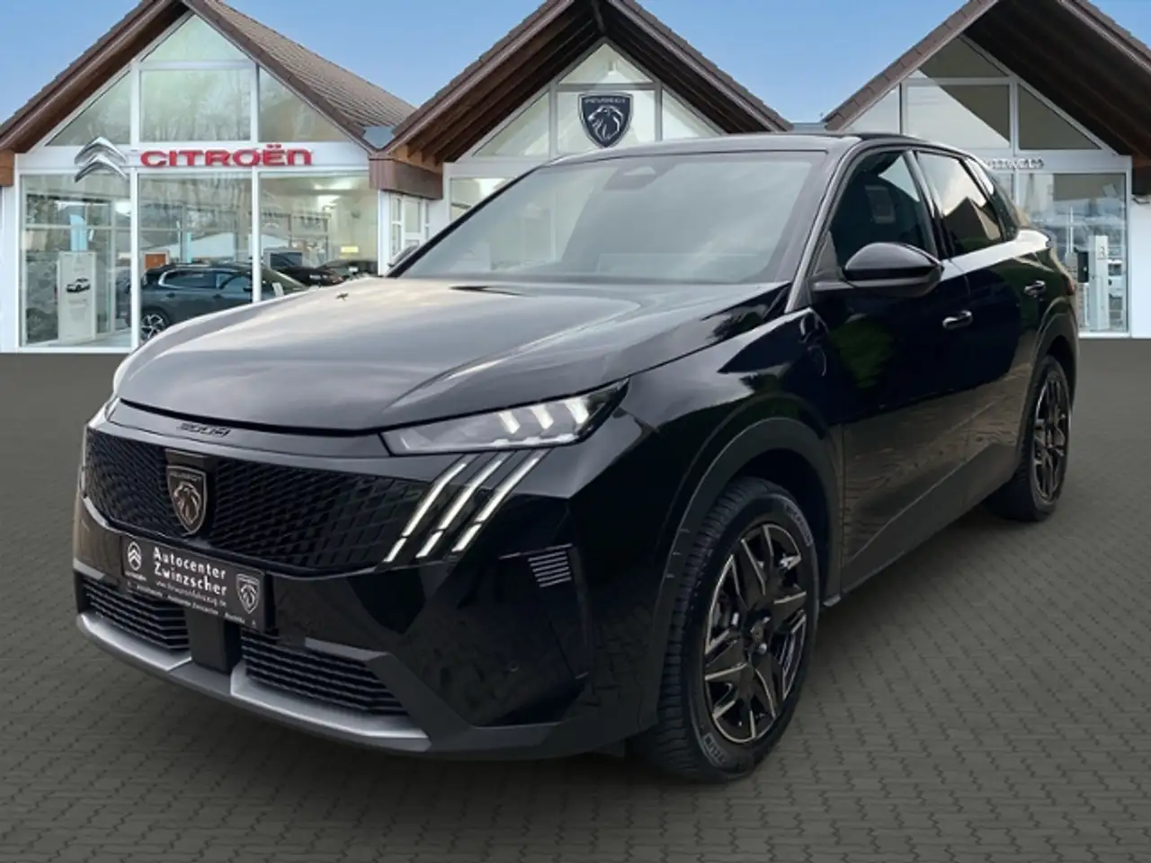 Peugeot 3008 Hybrid 145 E-DSC6 GT — photo 1 of 15