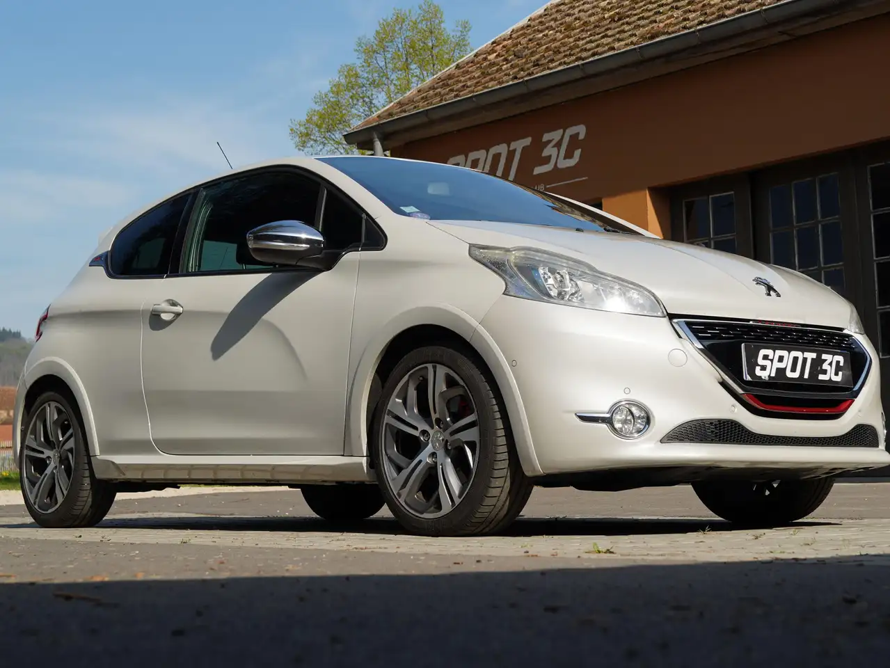 Peugeot 208 208 1.6 THP 200ch BVM6 GTi Limited Edition — photo 1 of 10