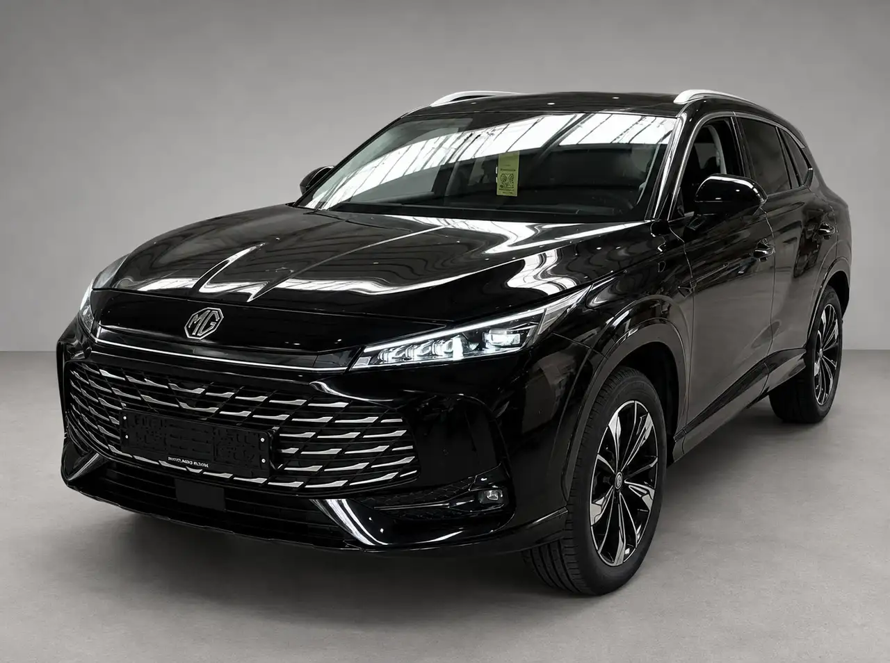MG HS 1.5T-GDI*LUXURY*AUTOM.*19Z*360° KAMERA*NAVI* — photo 1 of 6