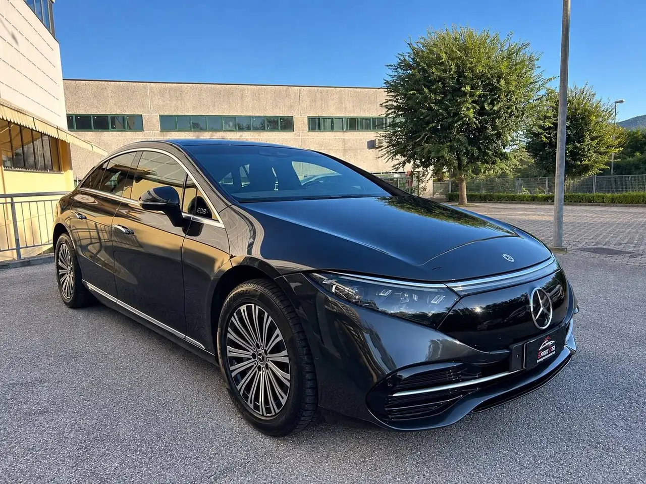 Mercedes-Benz EQS EQS - 580 4matic — photo 1 of 15