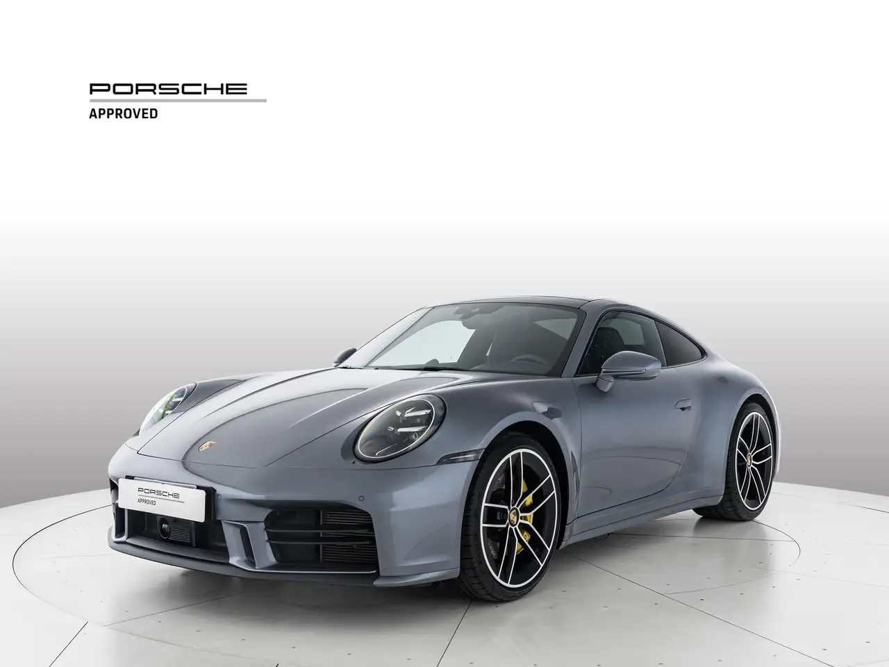 Porsche 992 coupe 3.0 carrera 394cv auto — photo 1 of 15