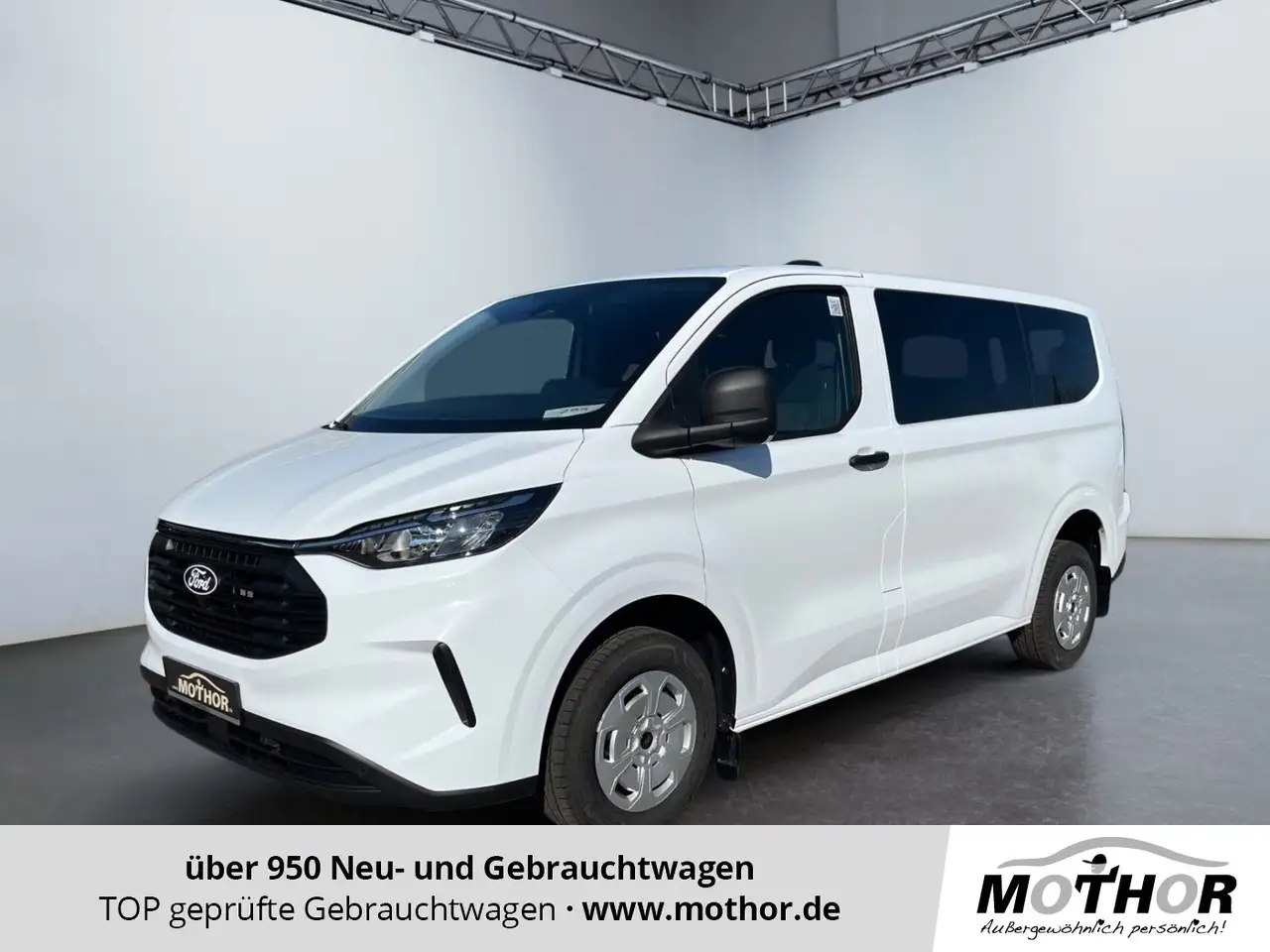 Ford Transit Custom Kombi Trend 2.0 EcoBlue 9-Sitzer — photo 1 of 30