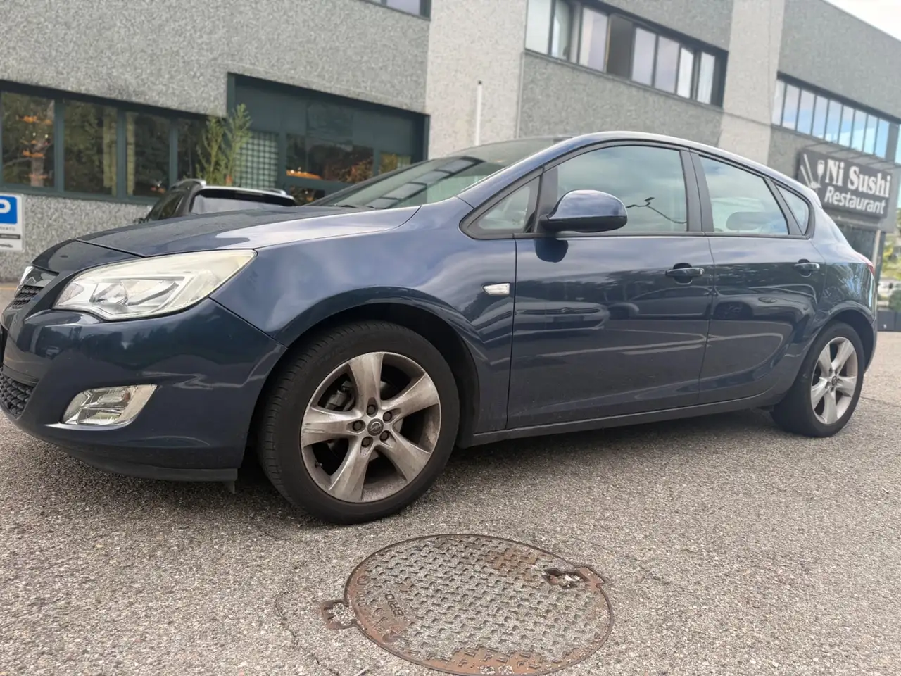 Opel Astra Astra 1.6 115CV 5 porte*Neopatentati*Cerchi* — photo 1 of 8