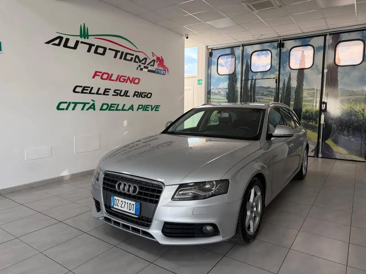 Audi A4 Avant 2.0 tdi Ambiente fap — photo 1 of 15