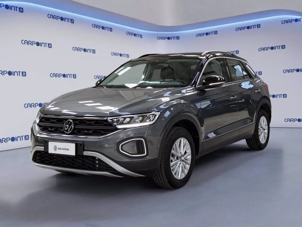 Volkswagen T-Roc 2.0 tdi life 150cv dsg — photo 1 of 18