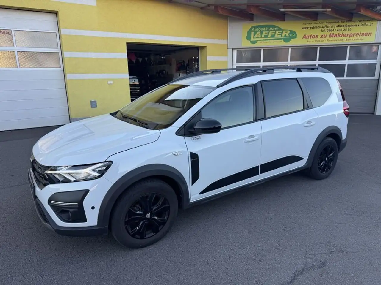 Dacia Sonstige Extreme nur 29800km TOP! — photo 1 of 22