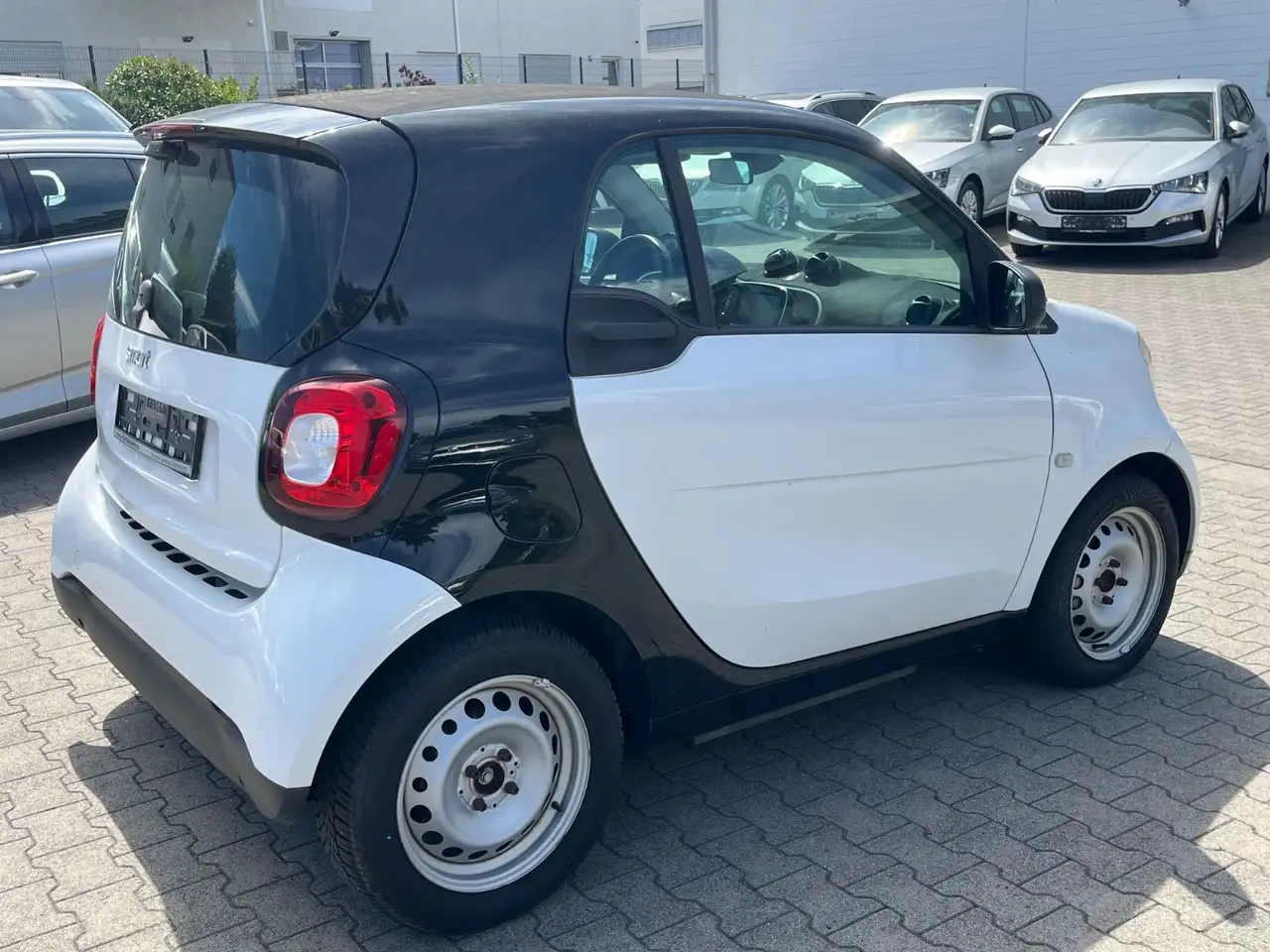 2018 smart forTwo fortwo coupe electric drive / EQ, photograph 3