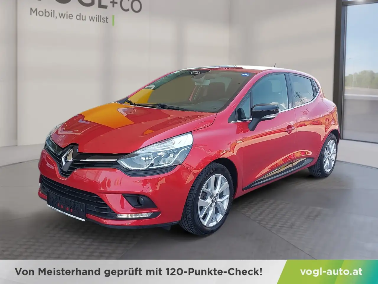 Renault Clio TCE 90 Limited — photo 1 of 20