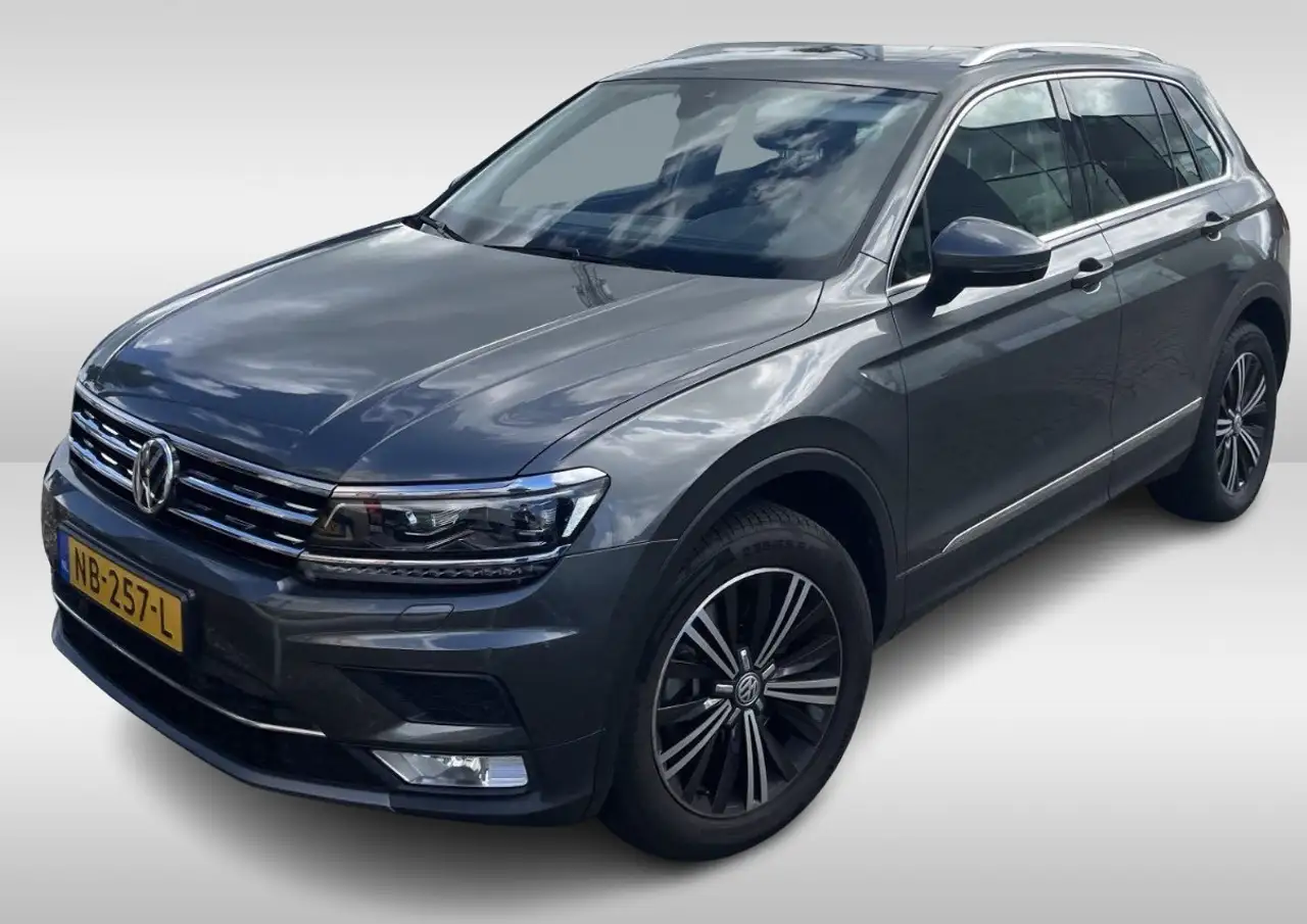 Volkswagen Tiguan 2.0 TSI 4Motion Highline / 1e Eign. / NL Auto / Tr — photo 1 of 19