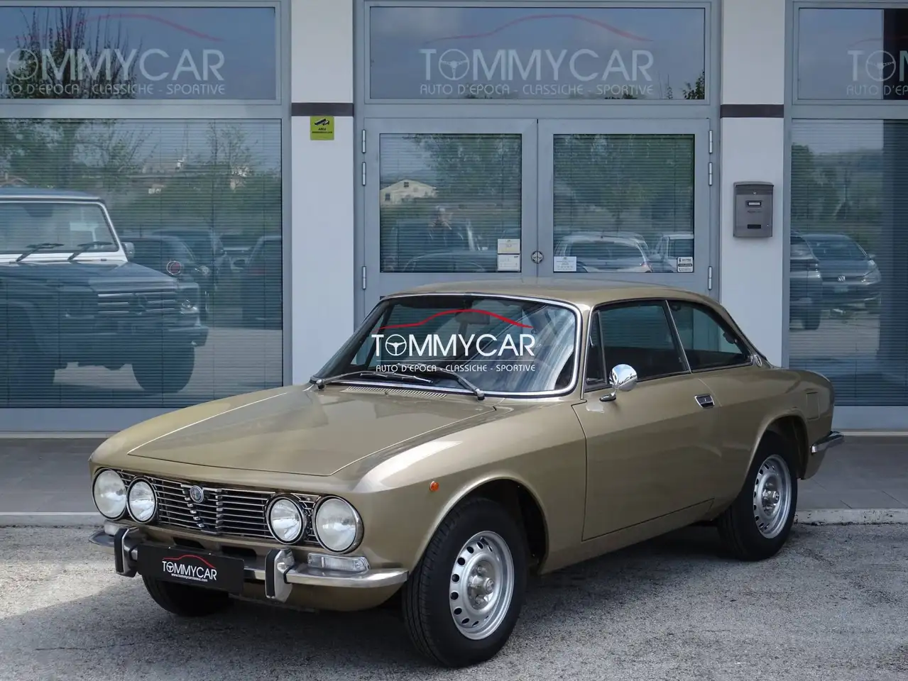Alfa Romeo GT 2000 Gt Veloce 1971 - Restauro totale - Omologata — photo 1 of 15