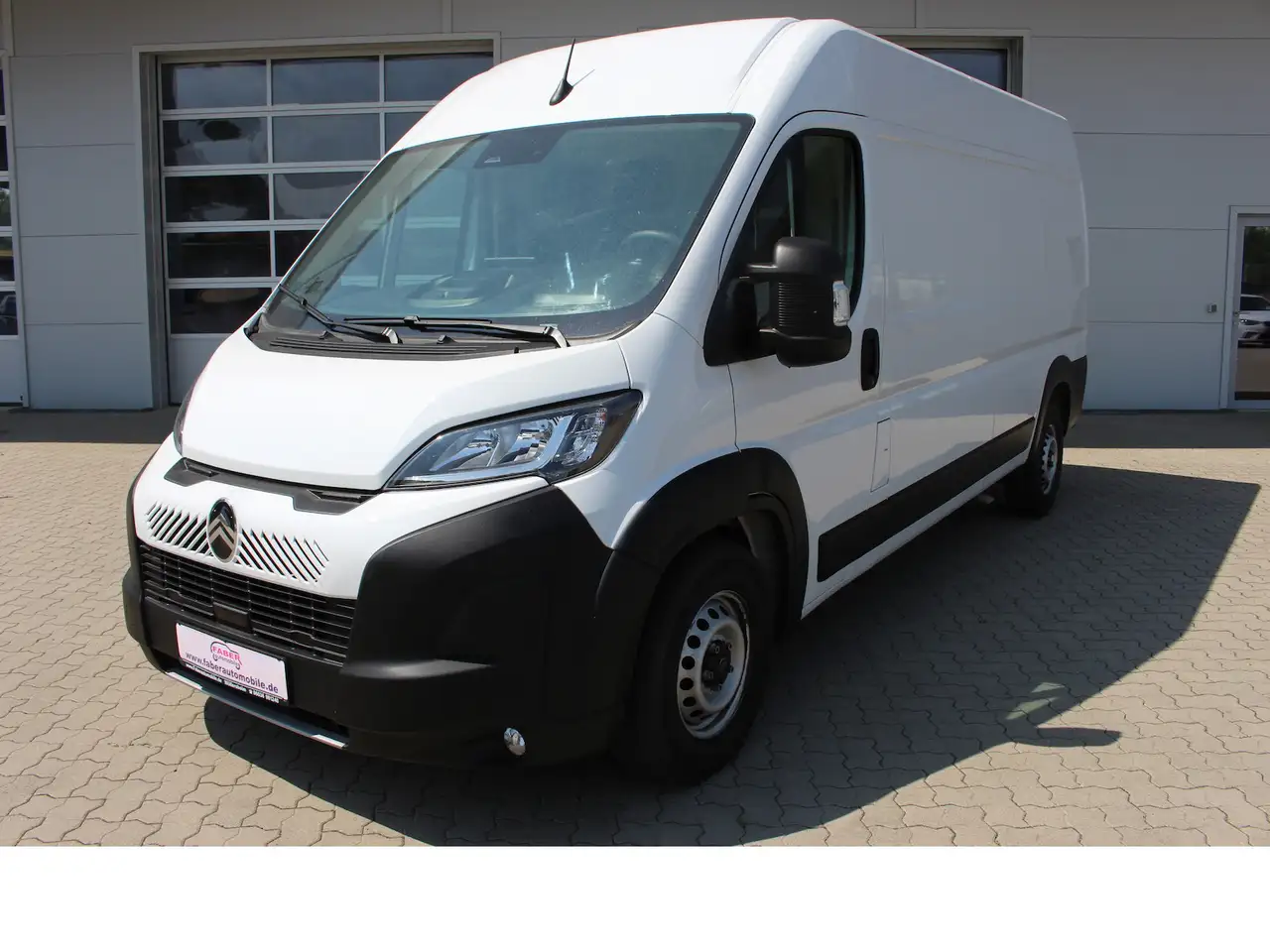 Citroen Jumper 3,5 L3H2 Heavy BlueHDi 180 Automatik — photo 1 of 15