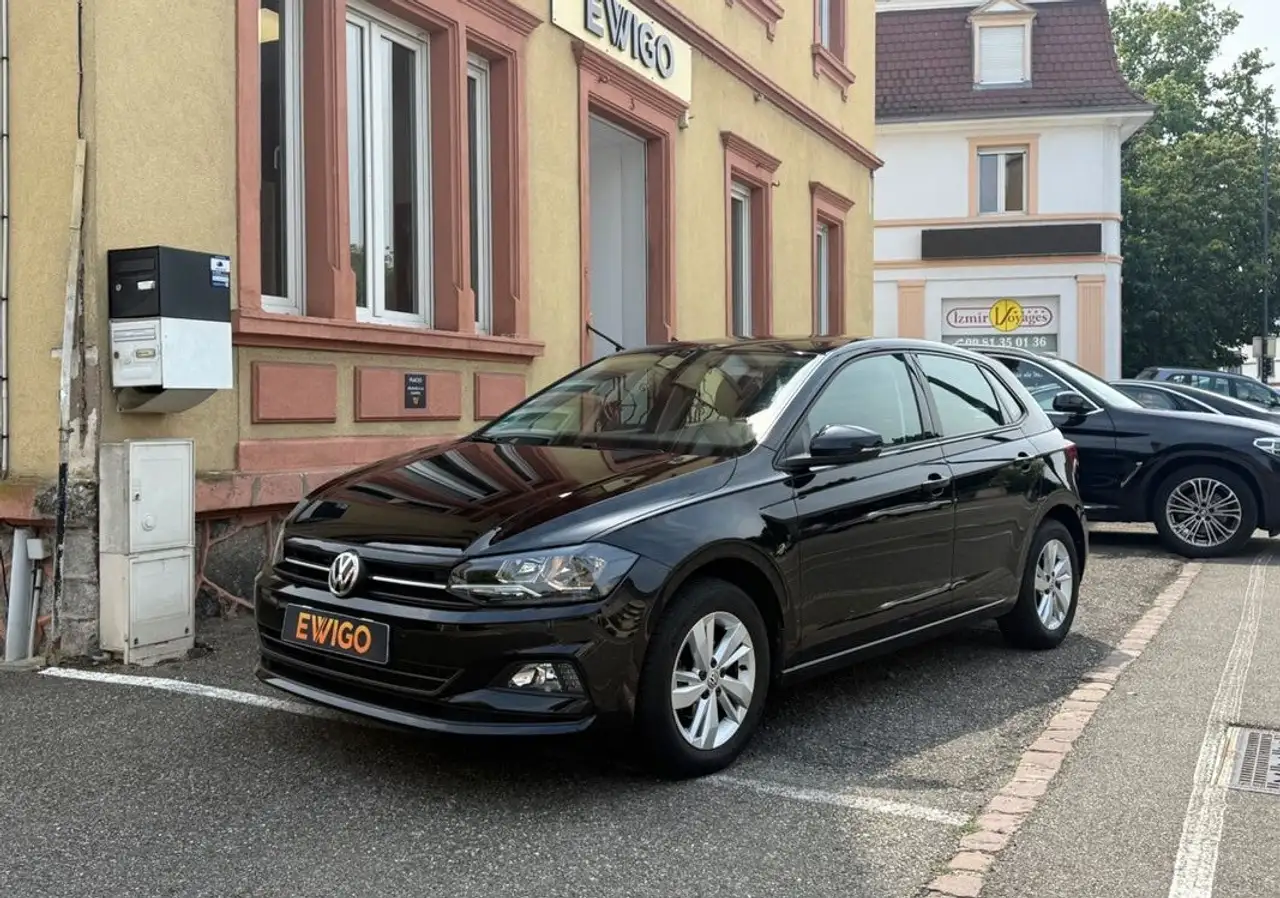 Volkswagen Polo 1.0 tsi 95 bluemotion-dsg-carplay-bva-garantie 6 mois — photo 1 of 30