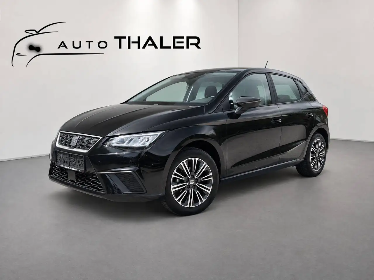 SEAT Ibiza Ibiza 1,0 EcoTSI Style Style — photo 1 of 14