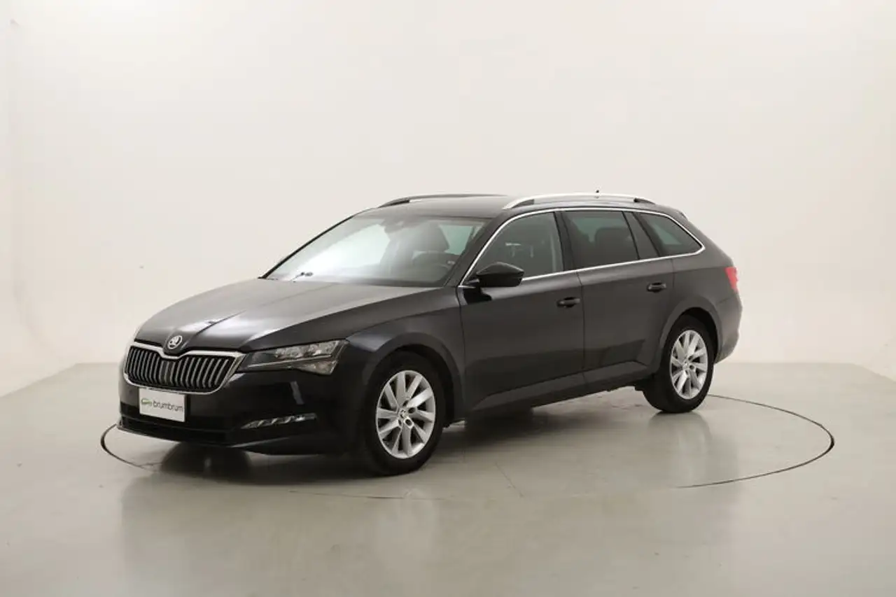 Skoda Superb Wagon Executive DSG 2.0 Diesel 150CV — photo 1 of 15