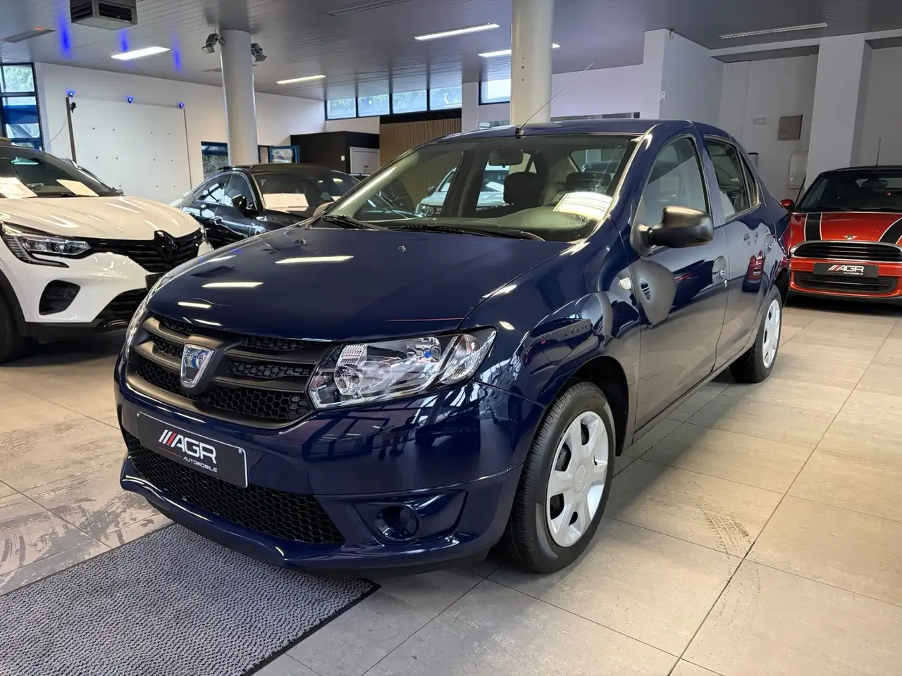 Dacia Logan GARANTIE / 5 PORTES/ DETECTEUR — photo 1 of 15