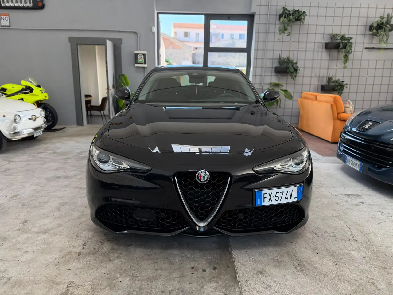 Alfa Romeo Giulia Giulia 2016 2.2 t Super 180cv auto — photo 1 of 16