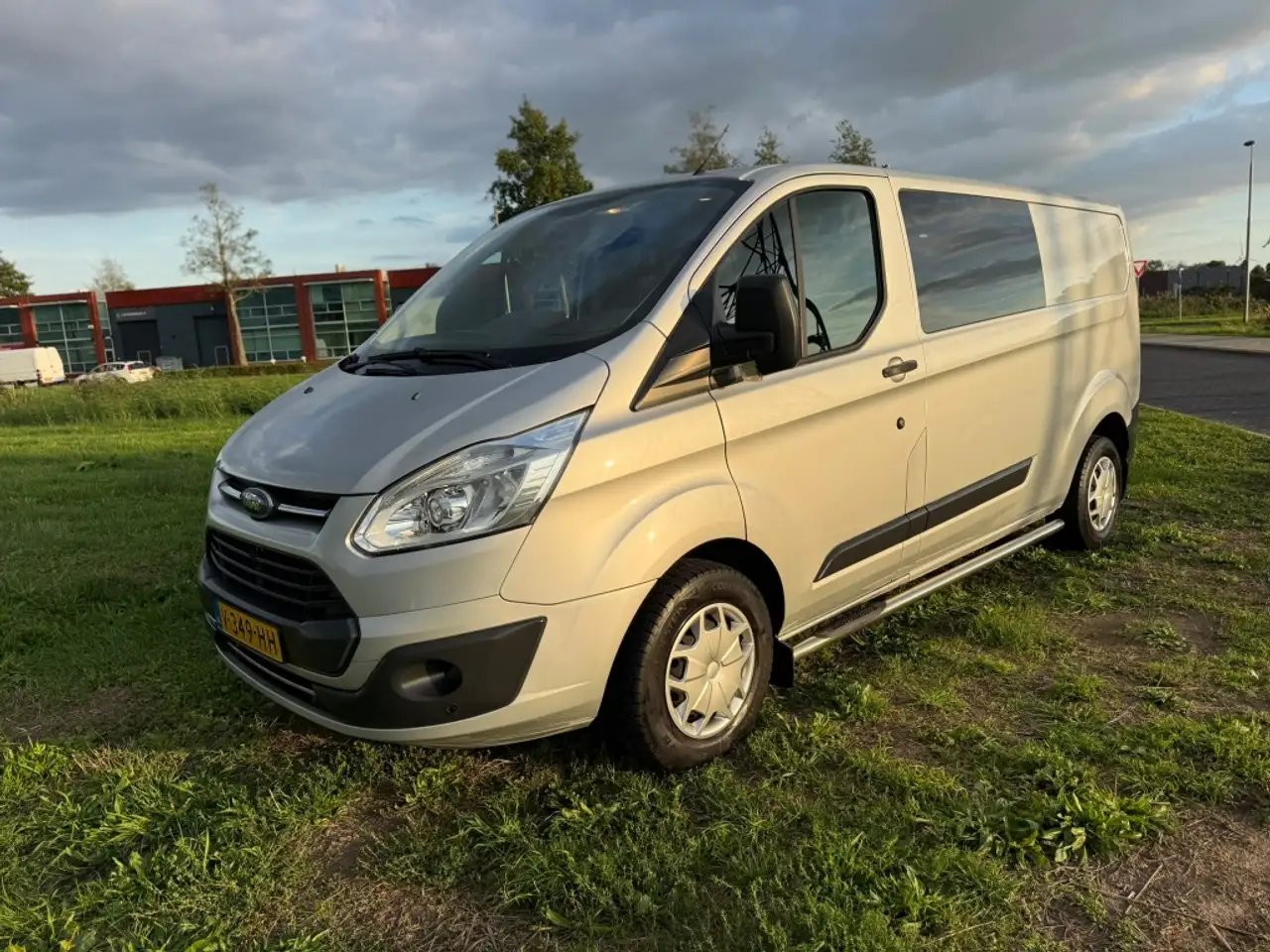 Ford Transit Custom 290 2.0 TDCI L2H1ADC — photo 1 of 17