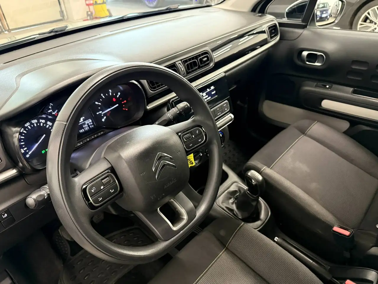 2017 Citroen C3 C3 1.2 Puretech Live 68cv NEOPATENTATI, photograph 12