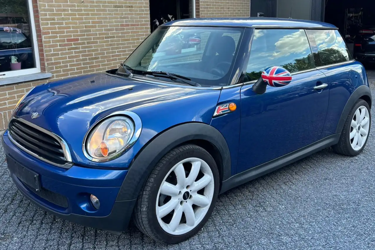 MINI One Mini 1.4i One EXPORT — photo 1 of 15