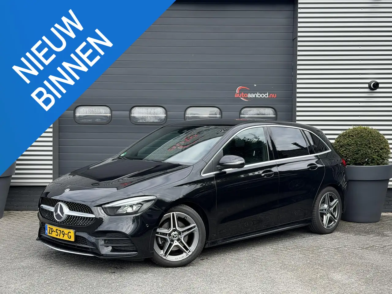 Mercedes-Benz B 180 180d AMG | Camera | Widescreen | DAB | Navigatie | — photo 1 of 24