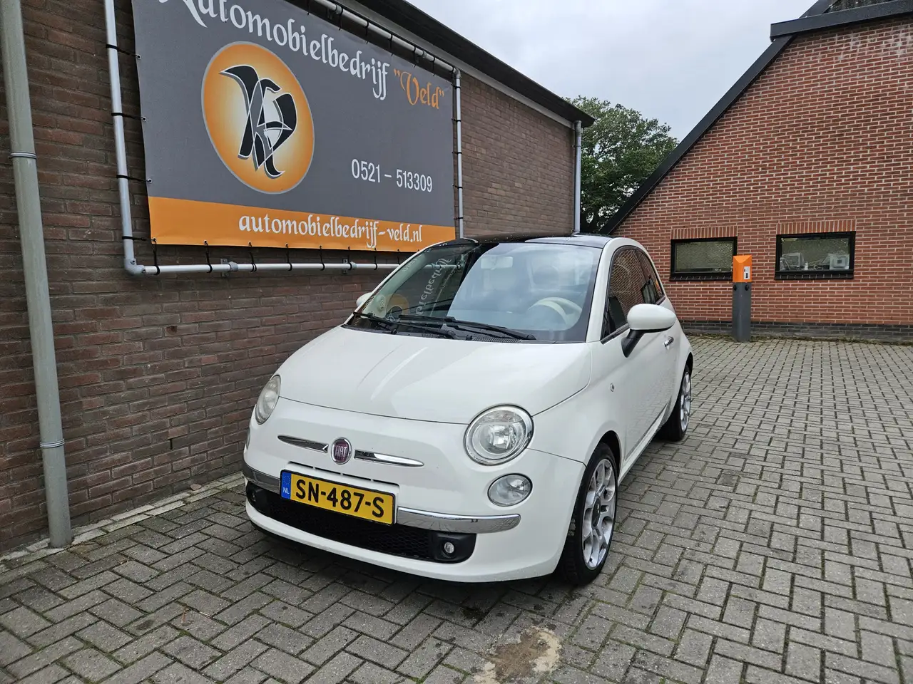 Fiat 500 0.9 TwinAir — photo 1 of 25