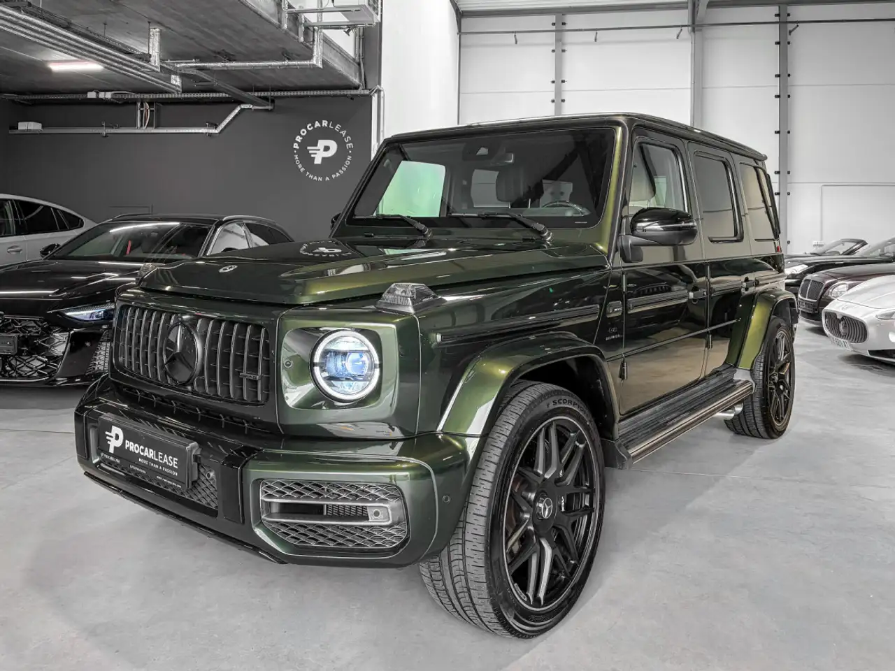 Mercedes-Benz G 63 AMG G63 AMG MANUFAKTUR/22/BURMESTER/DESIGNO MAGNO/360° — photo 1 of 22