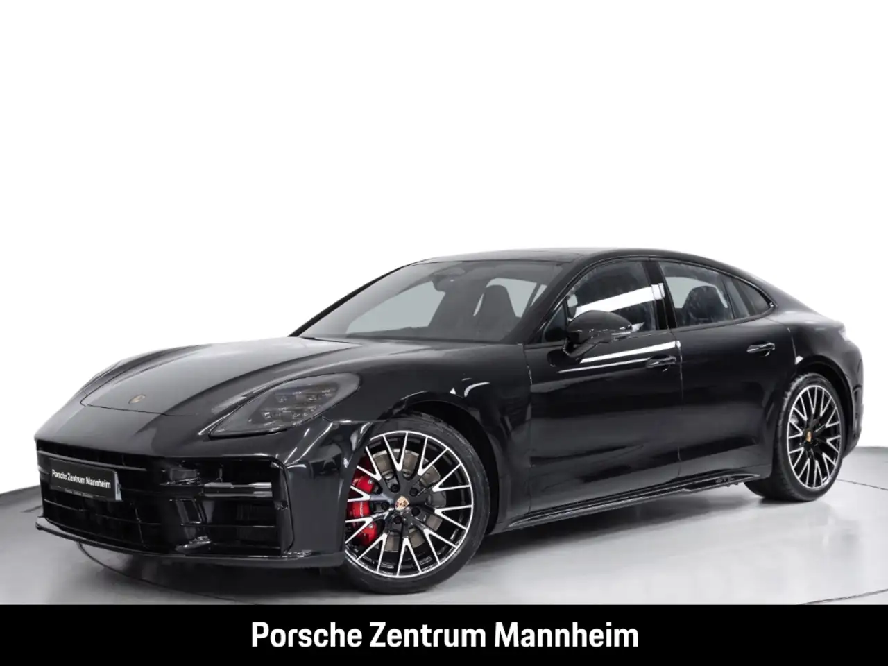 Porsche Panamera GTS — photo 1 of 34