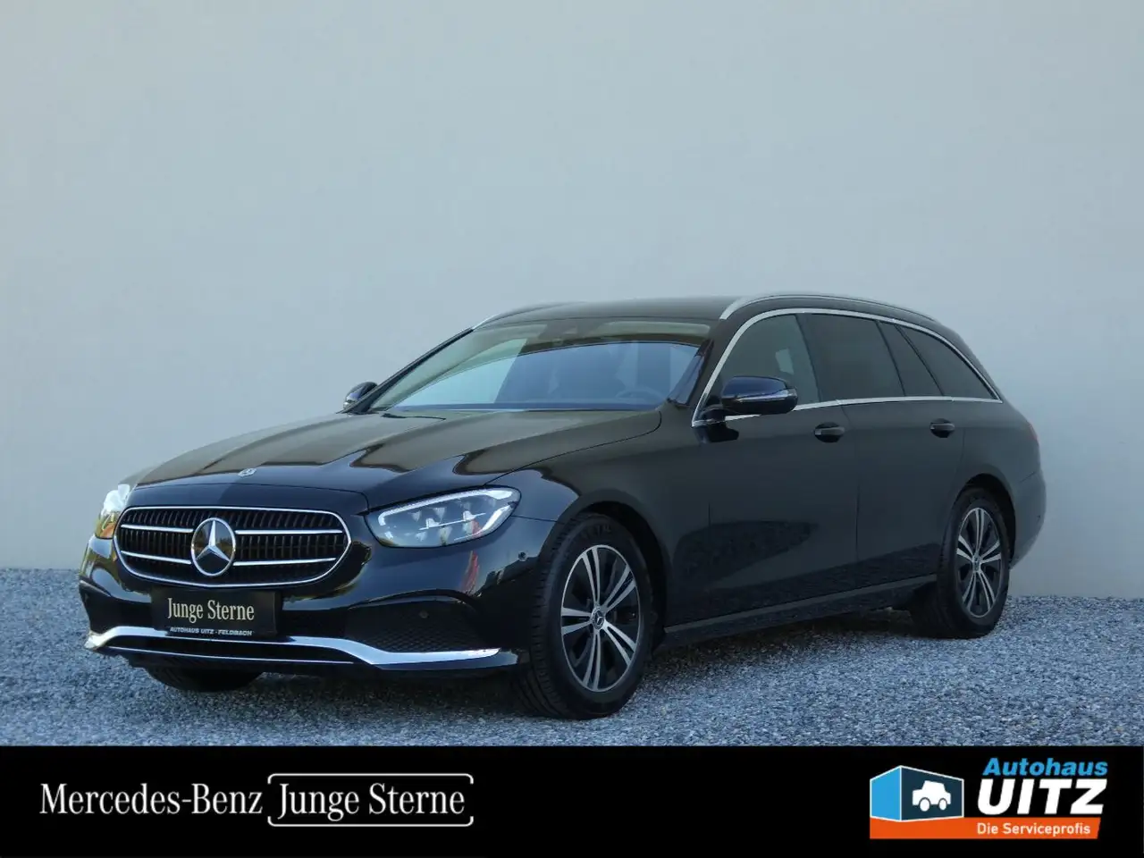 Mercedes-Benz E 220 d 4M T-Modell Avantgarde +RFK+Burm+LED+SHZ+ — photo 1 of 25