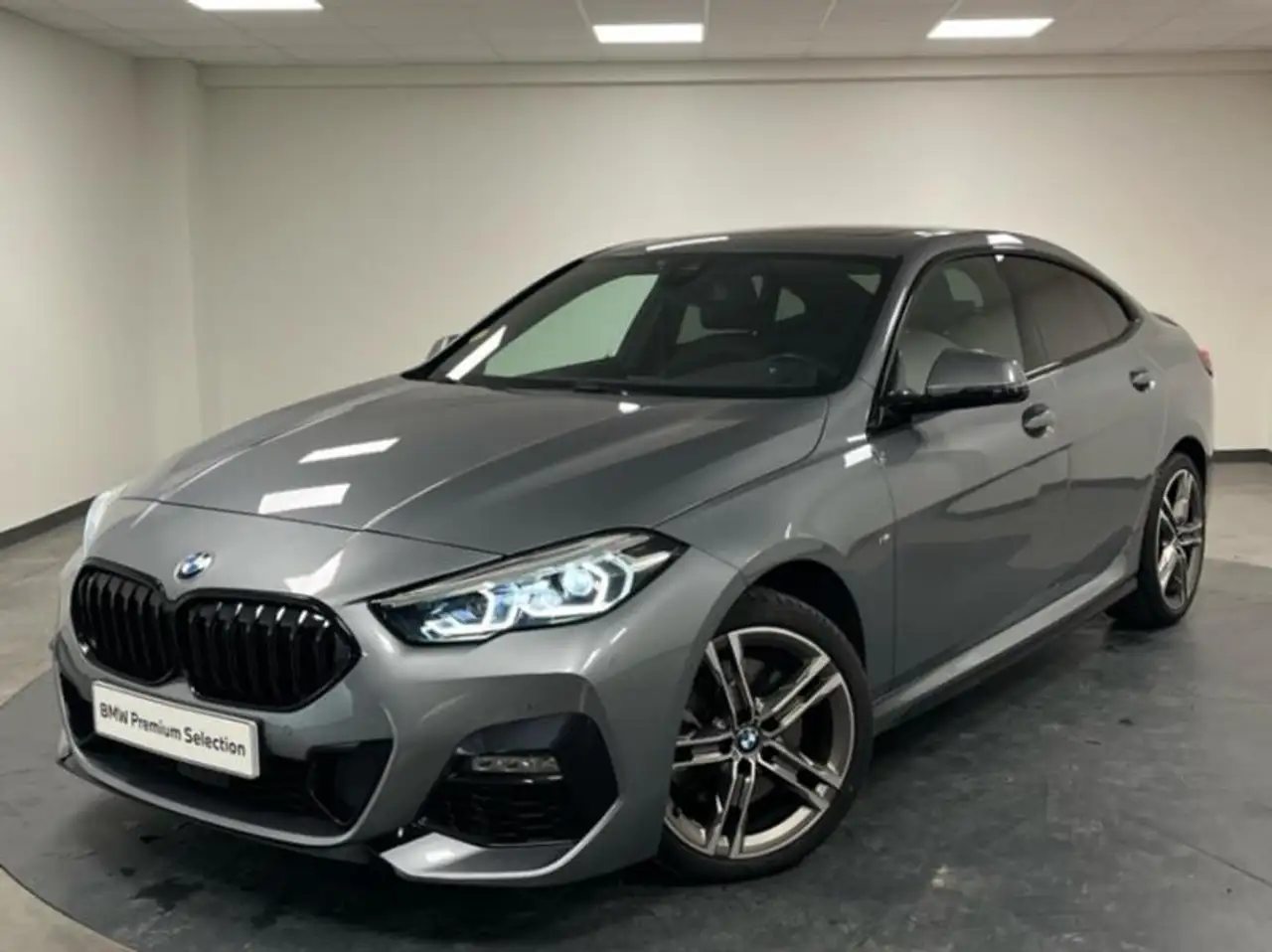 BMW 220 220dA xDrive 190ch M Sport — photo 1 of 20