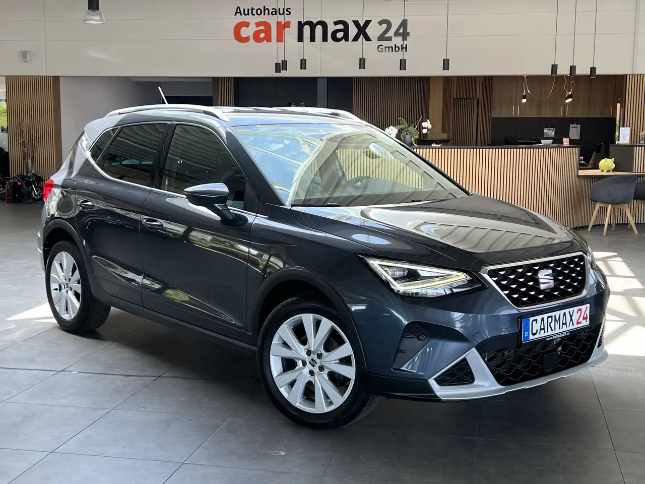 SEAT Arona 1.0TSI Xperience Kamera Navi SmartLink Shz — photo 1 of 32