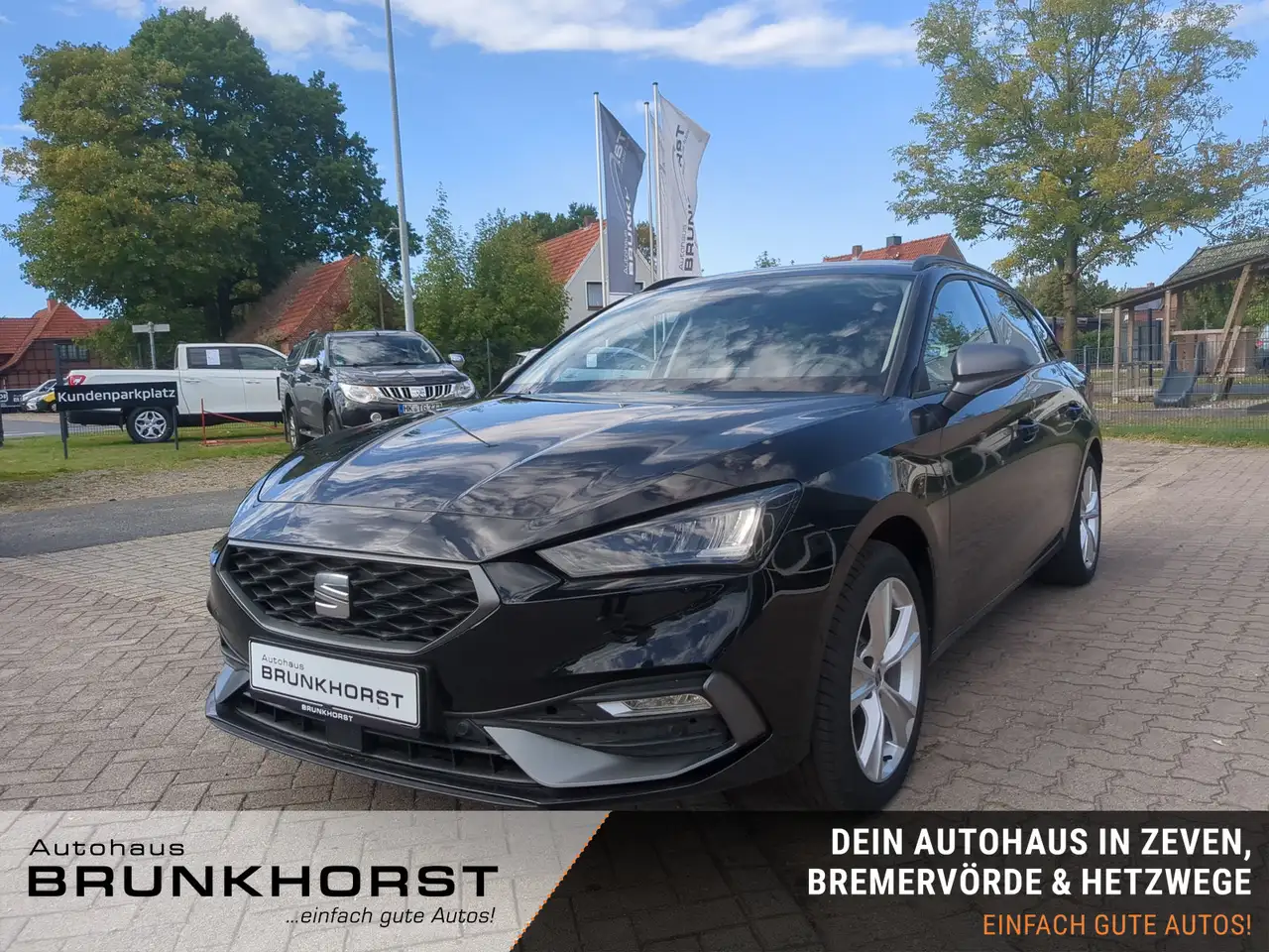 SEAT Leon Sportstourer 1.5 eTSI DSG FR ACC/AHK/RFK/LED — photo 1 of 26