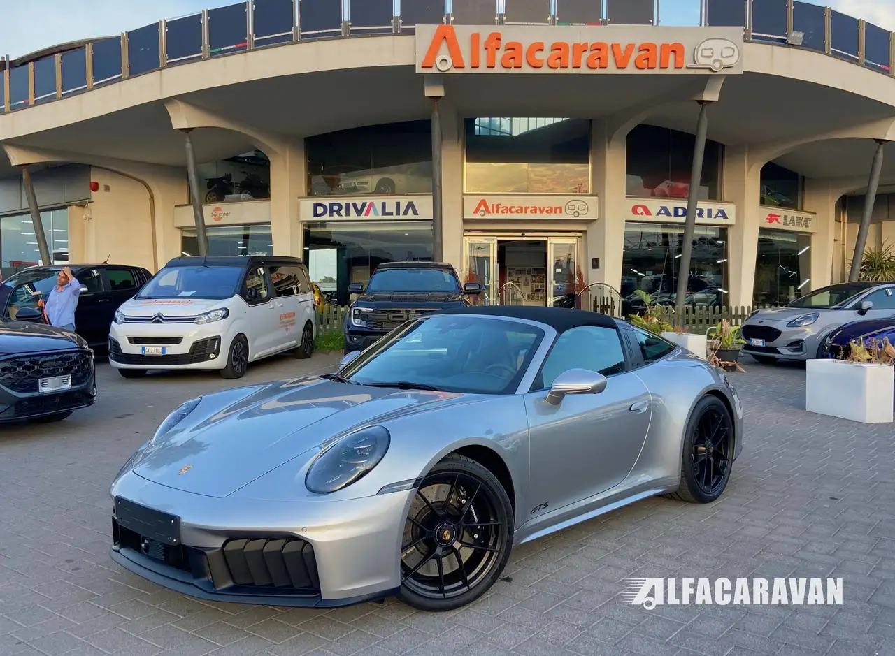 Porsche 911 911 992.2 Targa 4 GTS 541 CV KM 0 — photo 1 of 15