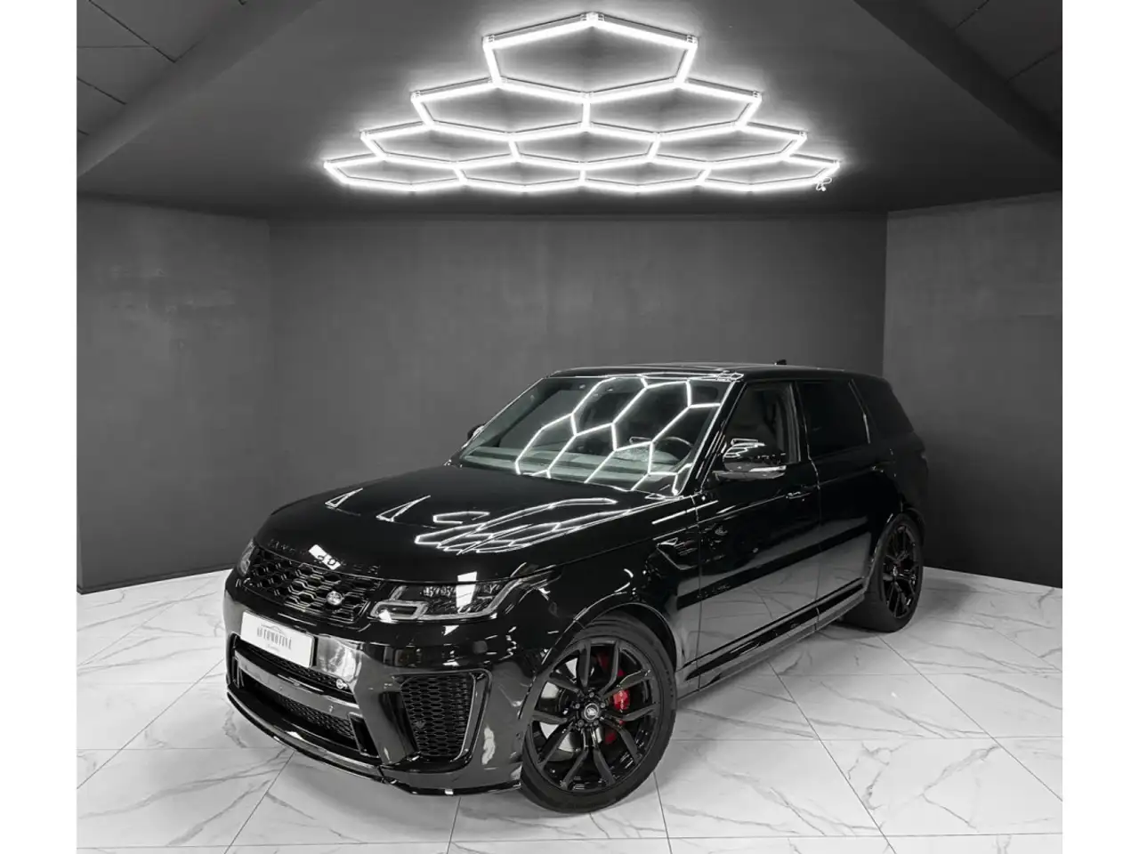 Land Rover Range Rover Sport 5.0 V8 P575 SVR - full service — photo 1 of 15