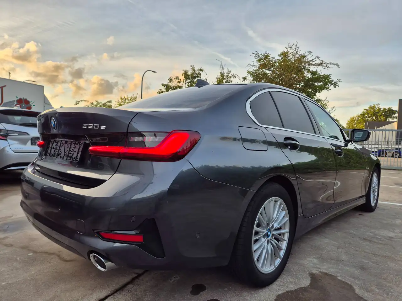 2022 BMW 320 eA / SPORT LINE / PHEV HYBRID /, photograph 11