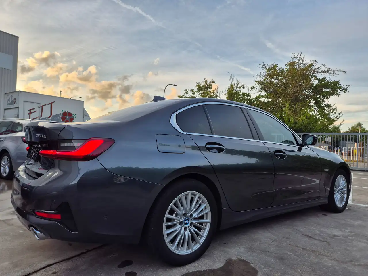2022 BMW 320 eA / SPORT LINE / PHEV HYBRID /, photograph 12